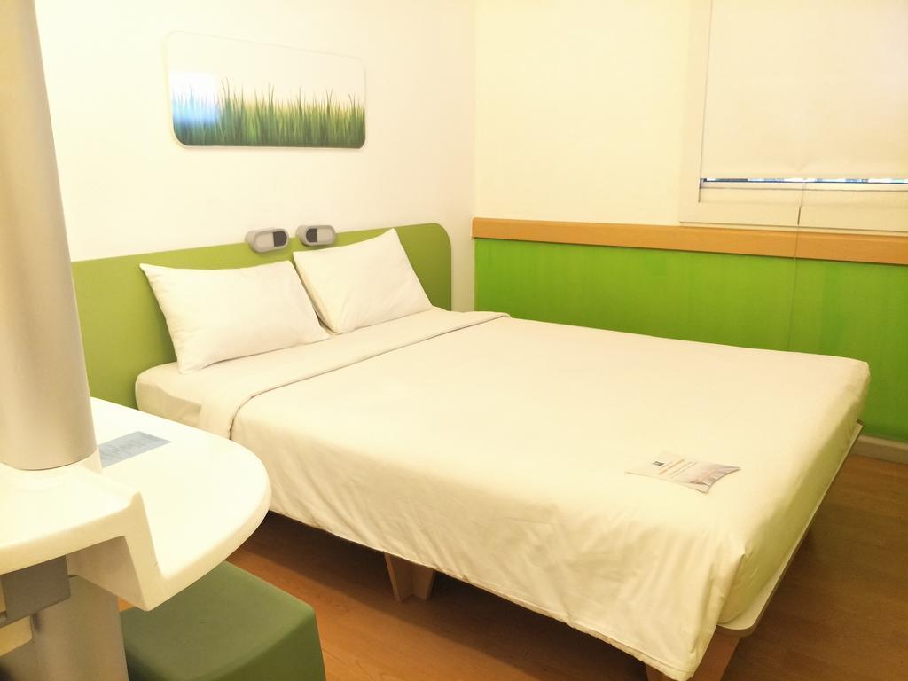 Cordia Hotel Surabaya Airport - Hotel Dalam Bandara - Formerly Ibis Budget Surabaya Airport Sidoarjo Exterior foto