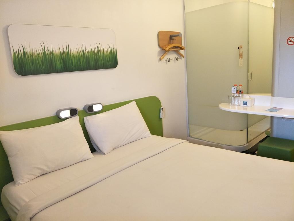 Cordia Hotel Surabaya Airport - Hotel Dalam Bandara - Formerly Ibis Budget Surabaya Airport Sidoarjo Exterior foto